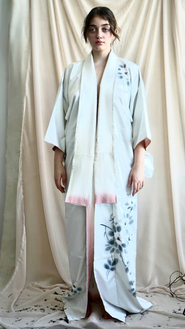 kimono white and blue 7